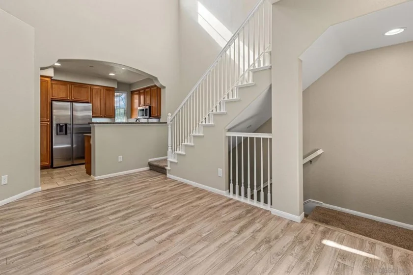 977 Pearleaf Court photo 14