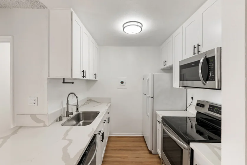 18307 Burbank Boulevard #118 photo 9