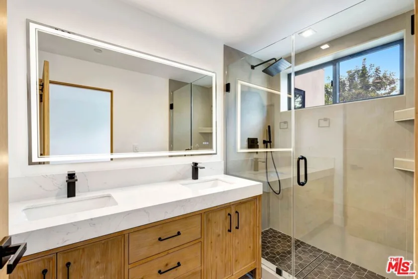 4329 Radford Avenue #2 photo 4