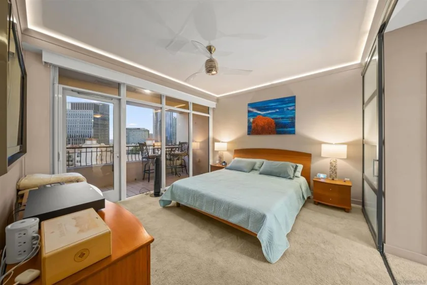 700 W Harbor Drive #805 photo 16