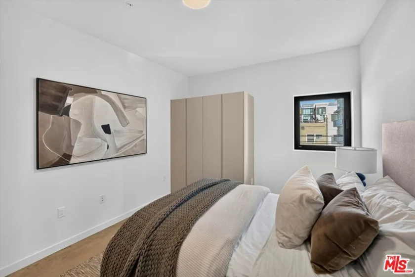 904 S New Hampshire Avenue #407 photo 15