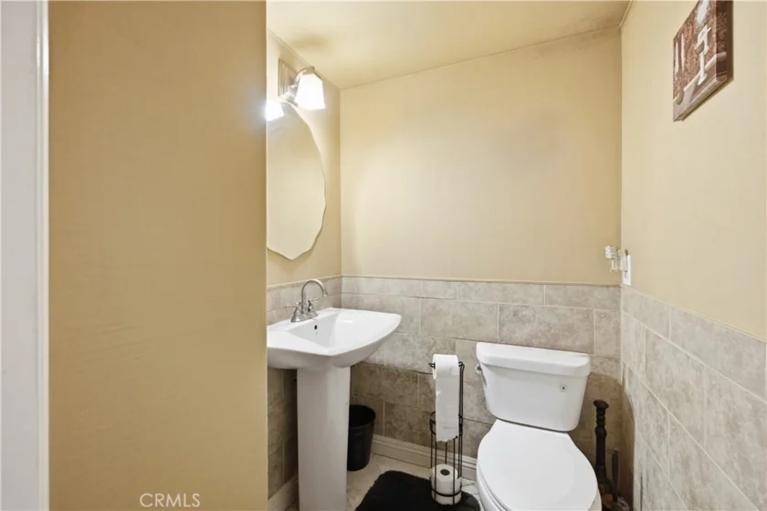 8231 Mason Avenue #C photo 6