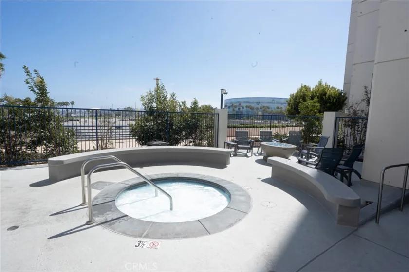525 E Seaside Way #508 photo 43