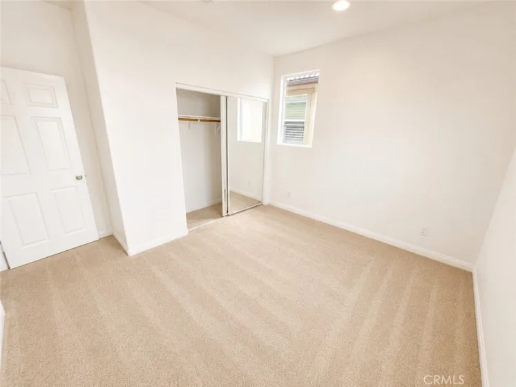 1507 Mission photo 8