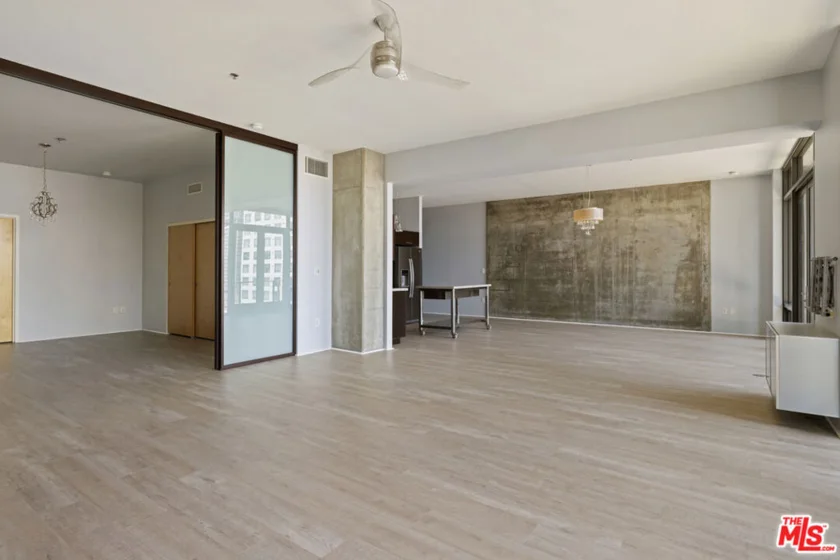 1111 S Grand Avenue #1211 photo 13