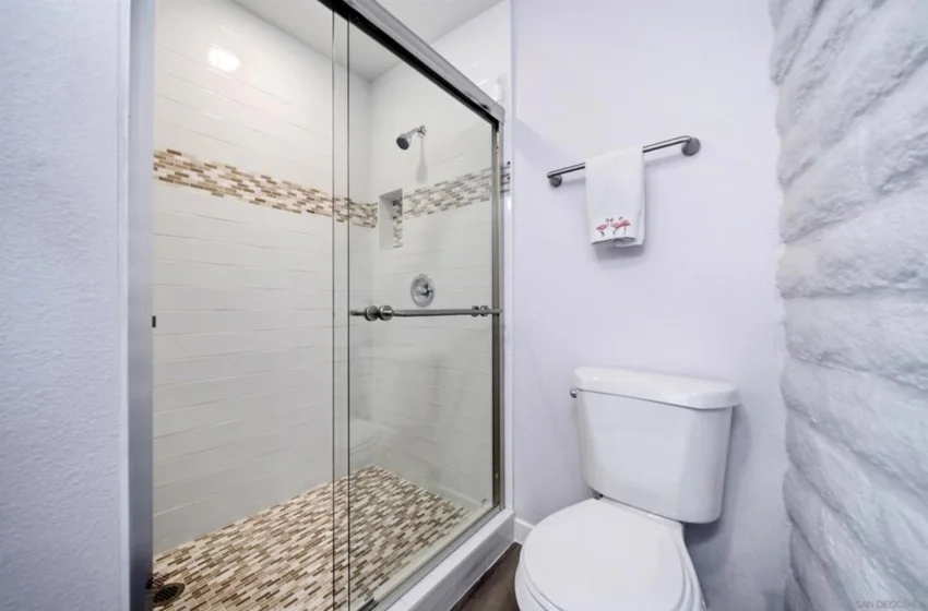2544 Navarra Dr #12 #12 photo 22