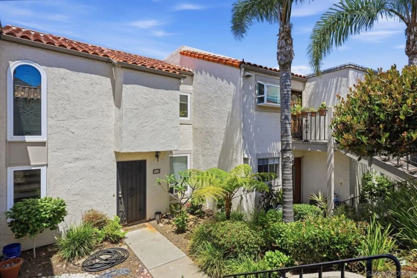 908 Caminito Madrigal #Unit H photo 1