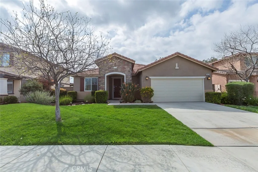 30173 Lamplighter Lane photo