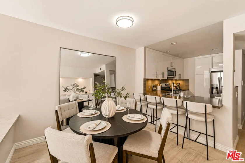 1617 S Beverly Glen Boulevard #204 photo 28