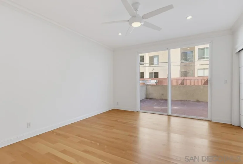 1520 Camden #106 photo 16