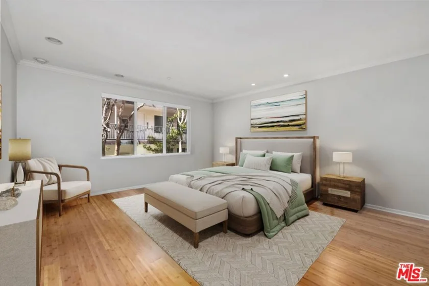 1018 4th Street #203 photo 8