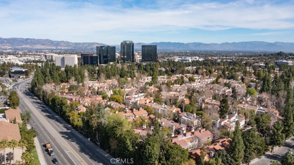 21901 Burbank Boulevard #218 photo 46