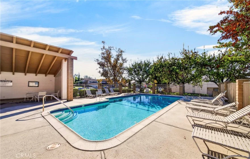 40 Candlewood photo 39