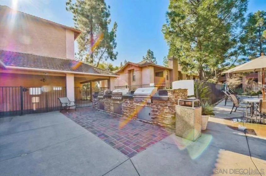 12051 Alta Carmel Court #208 photo 34