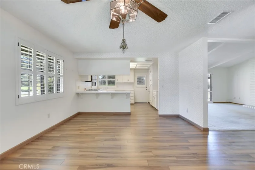 1221 Seven Hills Drive photo 4