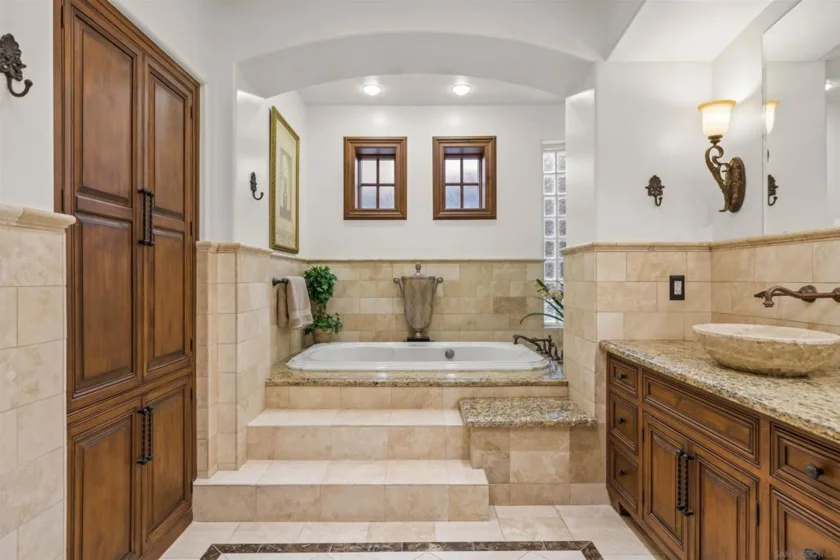 120 C Avenue #206 photo 47