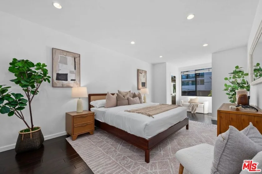 1425 Stanford Street #5 photo 5