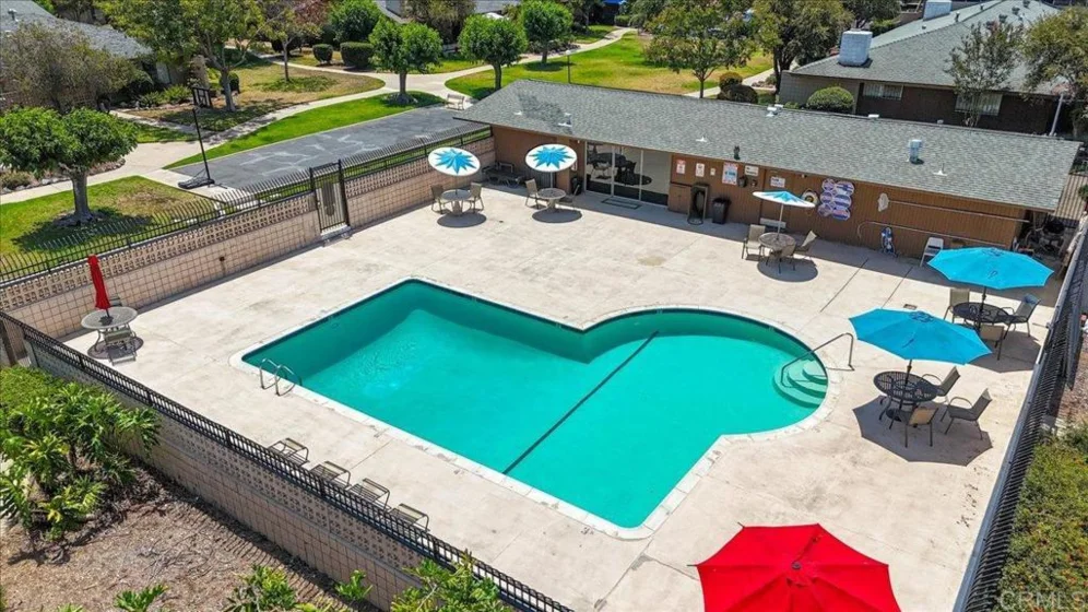 559 Oakdale Lane #C photo 35