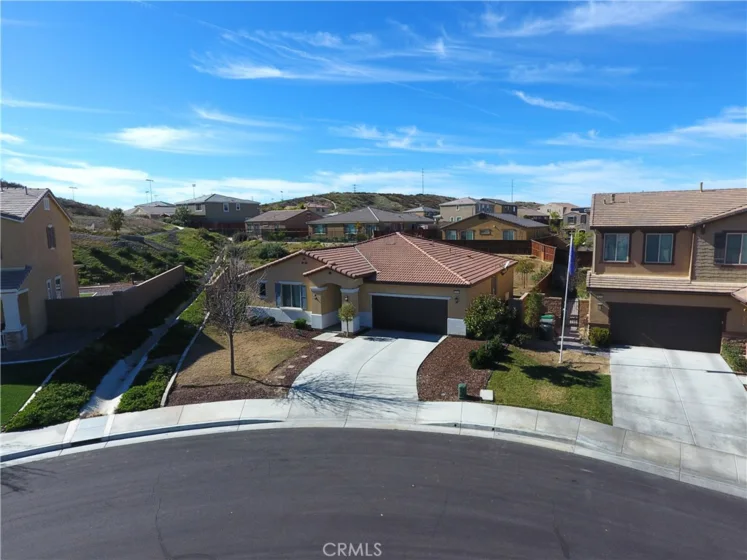 30805 Oak Knoll Drive photo
