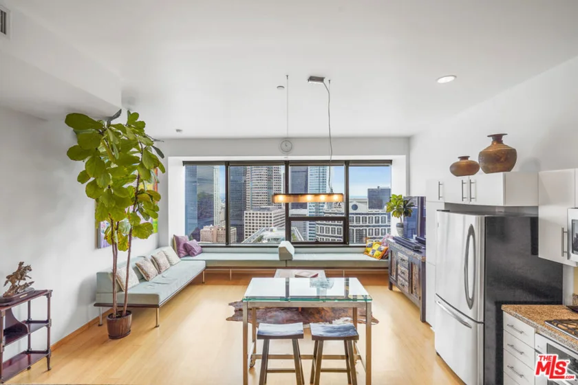 1100 Wilshire Boulevard #2610 photo 33