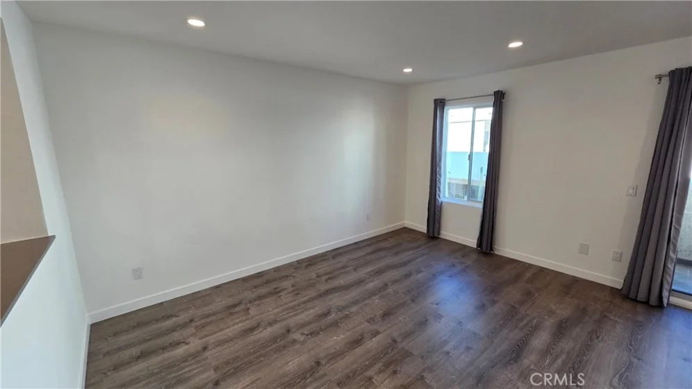 1422 Rock Glen Avenue #204 photo 9