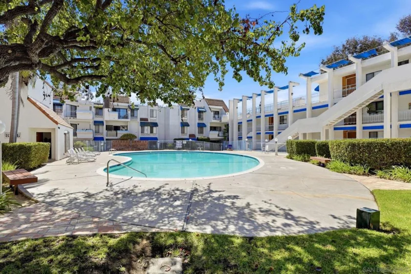 8324 Regents Road #1M photo 30