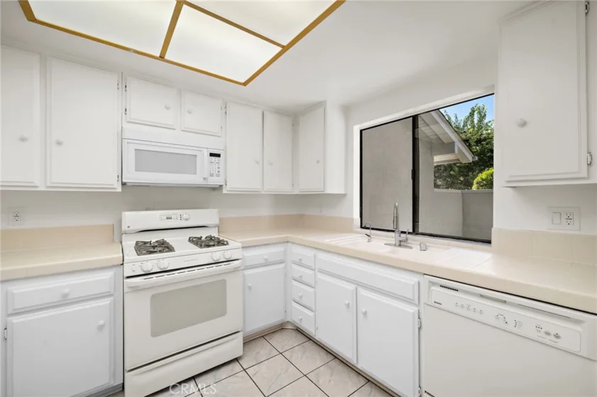 8932 Biscayne Court #1320E photo 8