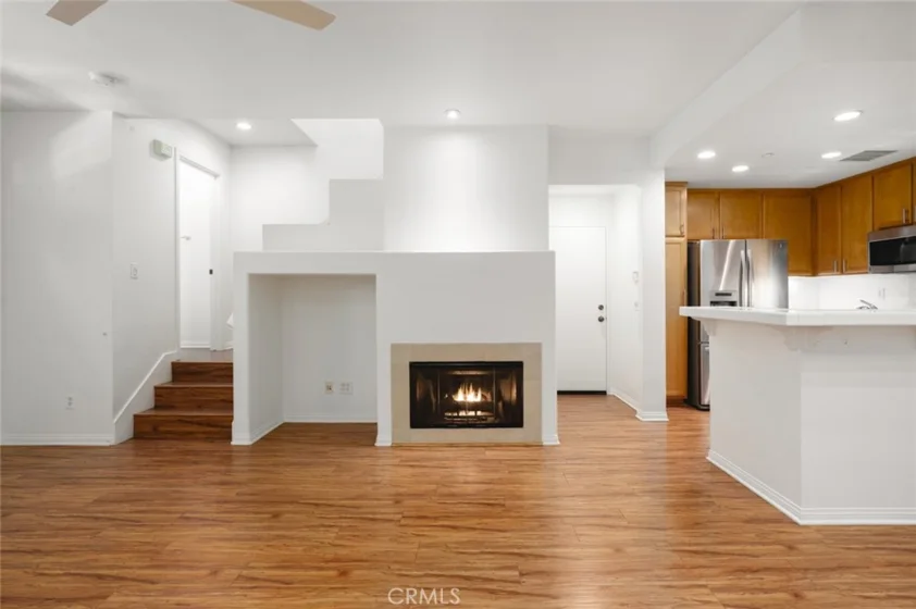 127 Jadestone photo 6