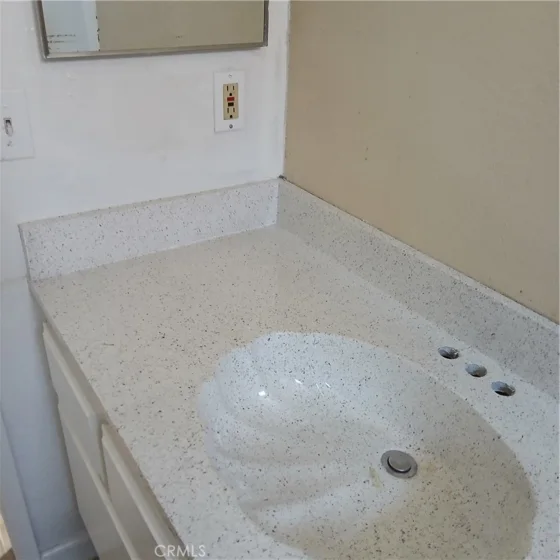 2449 West Acacia Avenue photo 10