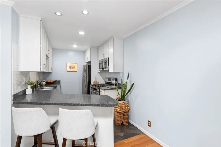 4252 Fair Avenue #22 photo 13