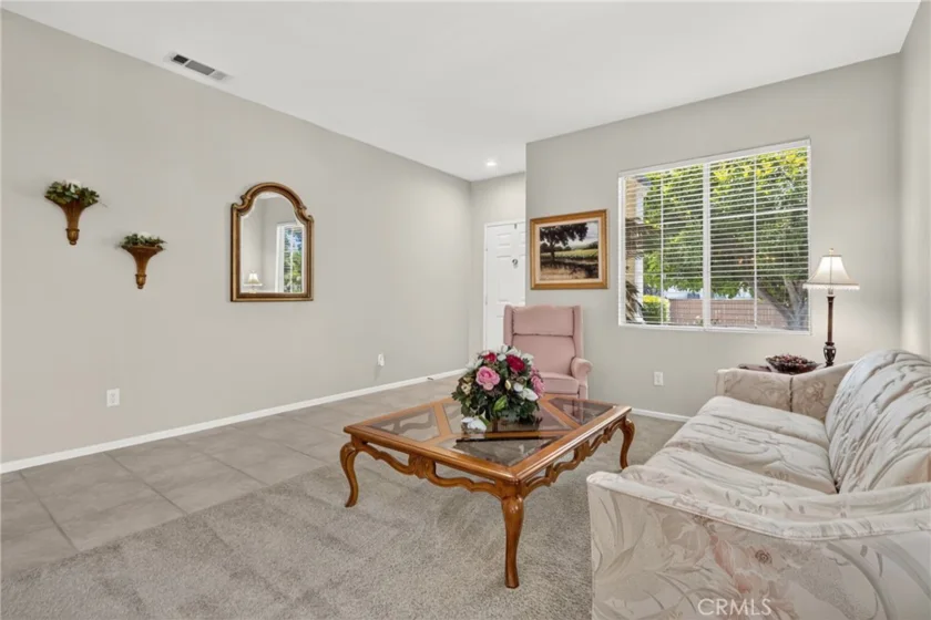 41769 Vardon Drive photo 35