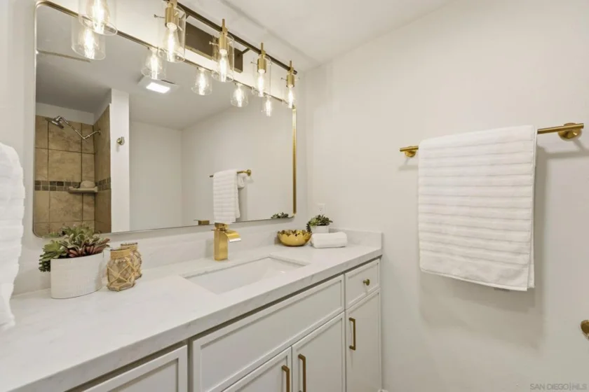 415 Woodlawn Avenue #D photo 22
