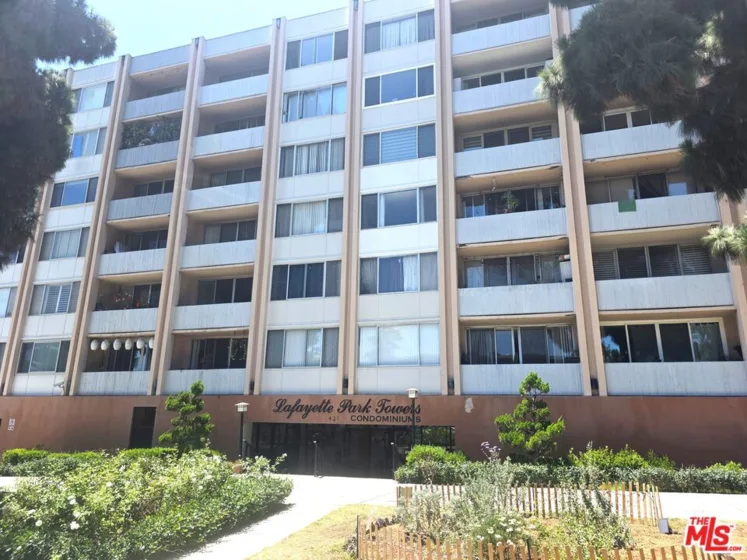 421 S La Fayette Park Place #712 photo 1