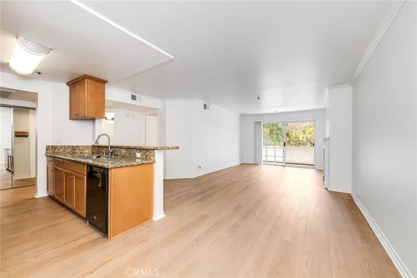 4401 Sepulveda #207 photo 6