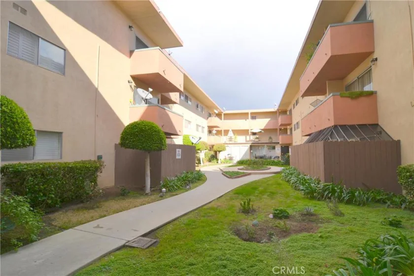 805 Glenway Drive #315 photo 1