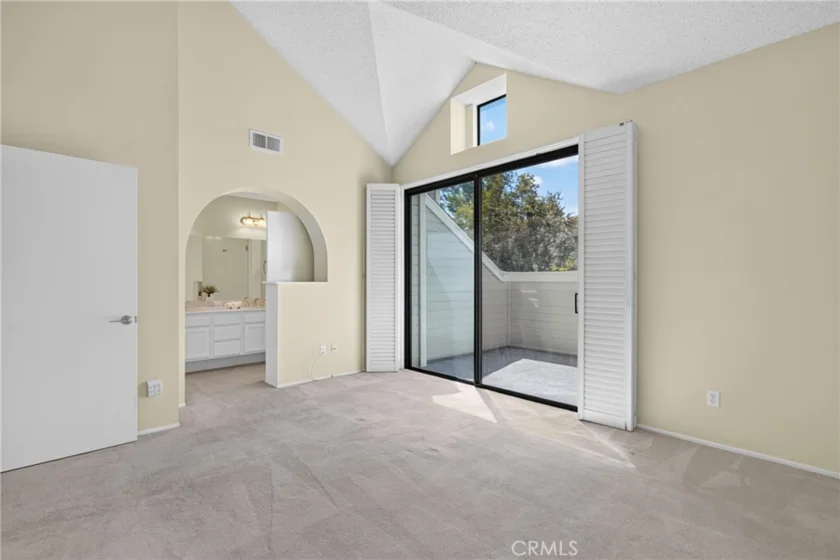 1150 W Capitol Drive #101 photo 18