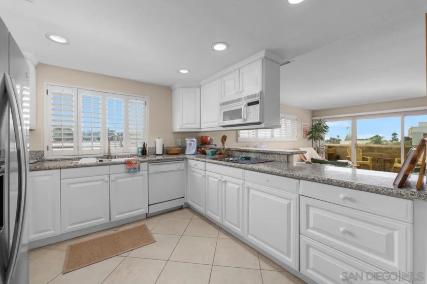7635 Eads Avenue #306 photo 5