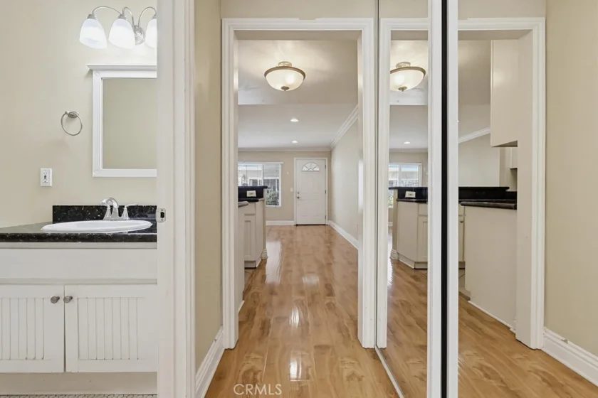 1720 Newport Avenue #2 photo 27