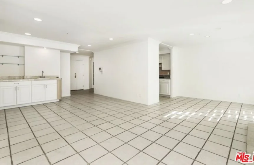 1817 Selby Avenue #102 photo 12