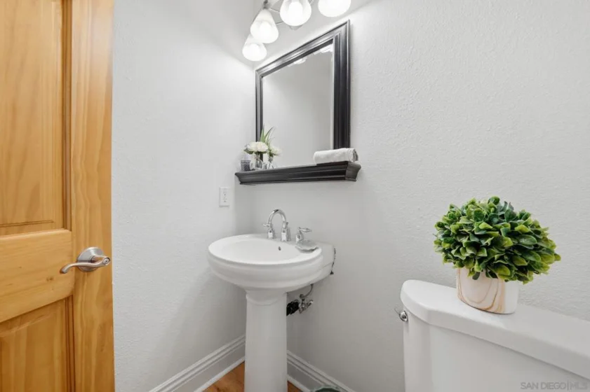 5505 Adelaide Avenue #14 photo 9