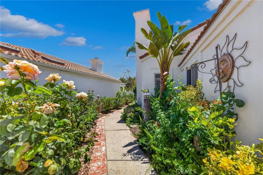 40622 Via Amapola photo 4