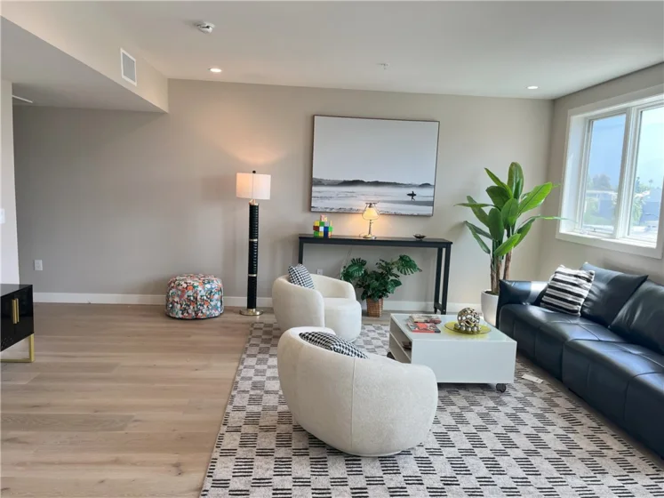 39 S Los Robles #3002 photo 9