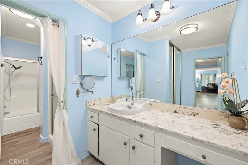 335 Cedar Ave #315 photo 17