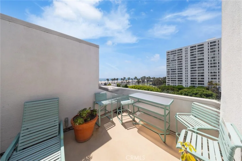 2910 Neilson Way #503 photo 1