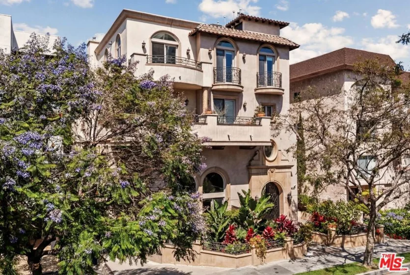 1610 Camden Avenue #101 photo 32