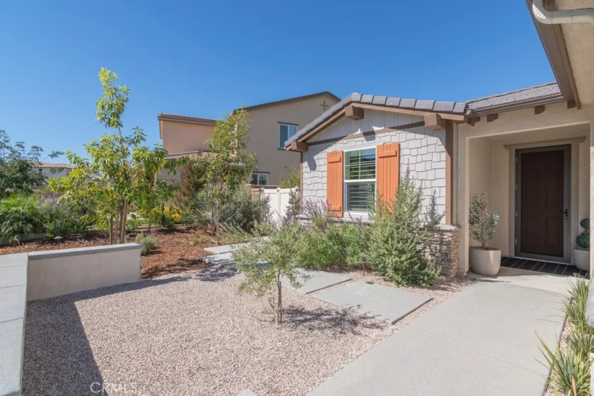 45727 Altree Court photo 3