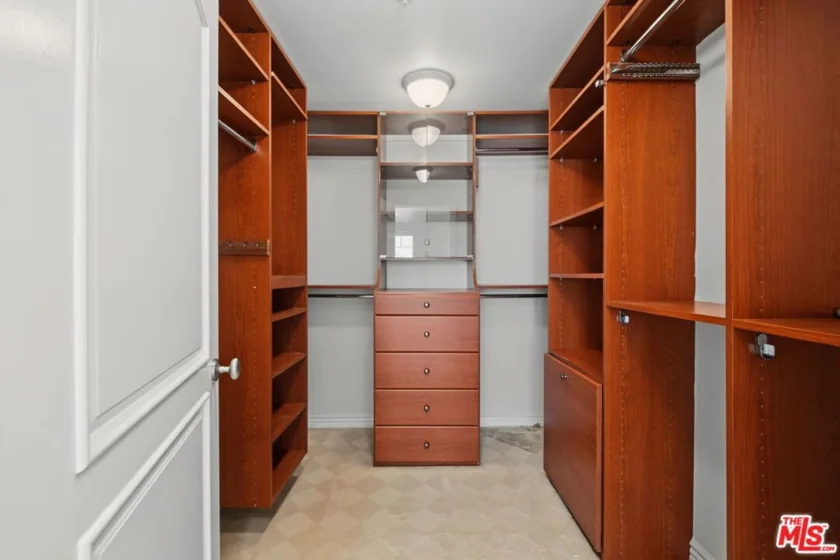 430 N Oakhurst Drive #PH406 photo 28
