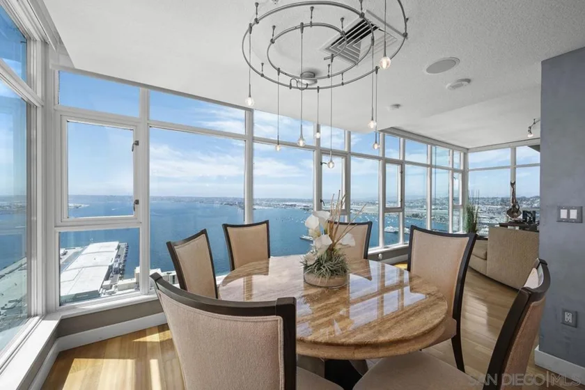 1205 Pacific Hwy #3101 photo 23
