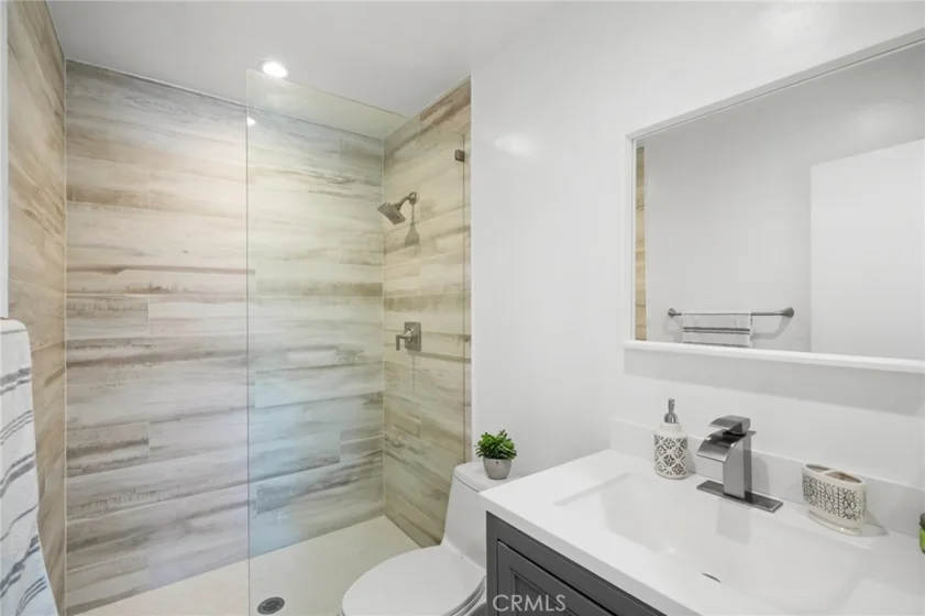 7800 Topanga Canyon Boulevard #313 photo 14