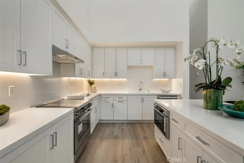 24722 Del Prado #205 photo 5